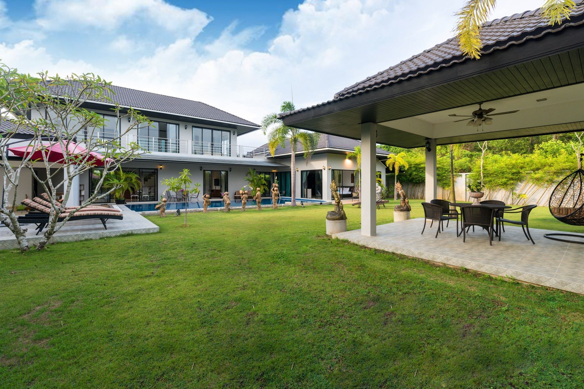 Villa Grand Luxury Beyond Phuket